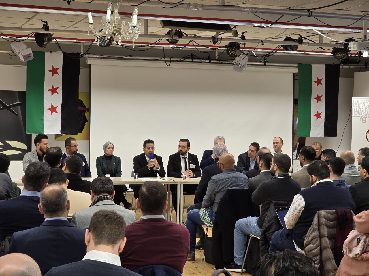 اللقاء التنسيقي الأول للتجمع السوري في ألمانيا